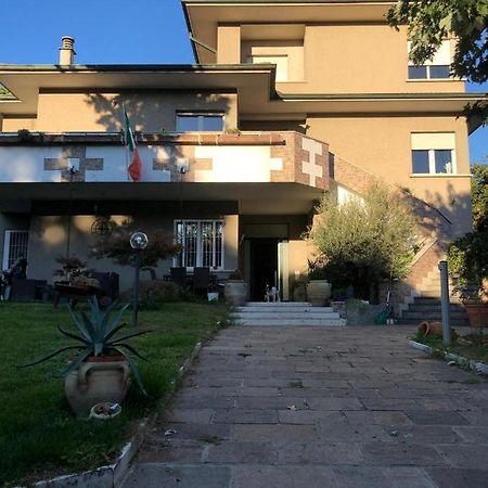 Villa Giulini Rho Buitenkant foto