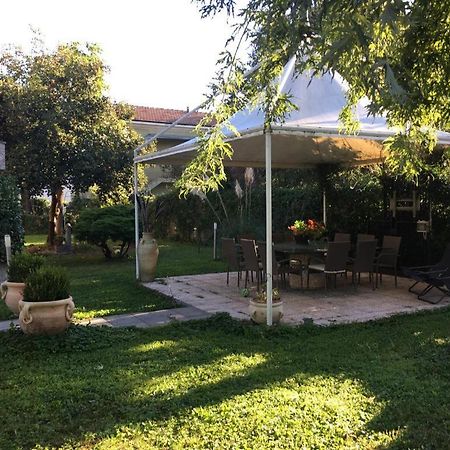 Villa Giulini Rho Buitenkant foto