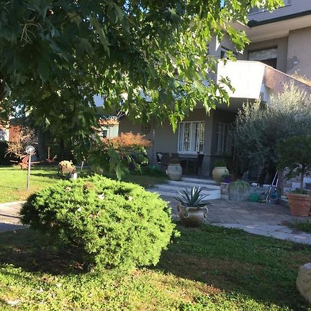 Villa Giulini Rho Buitenkant foto