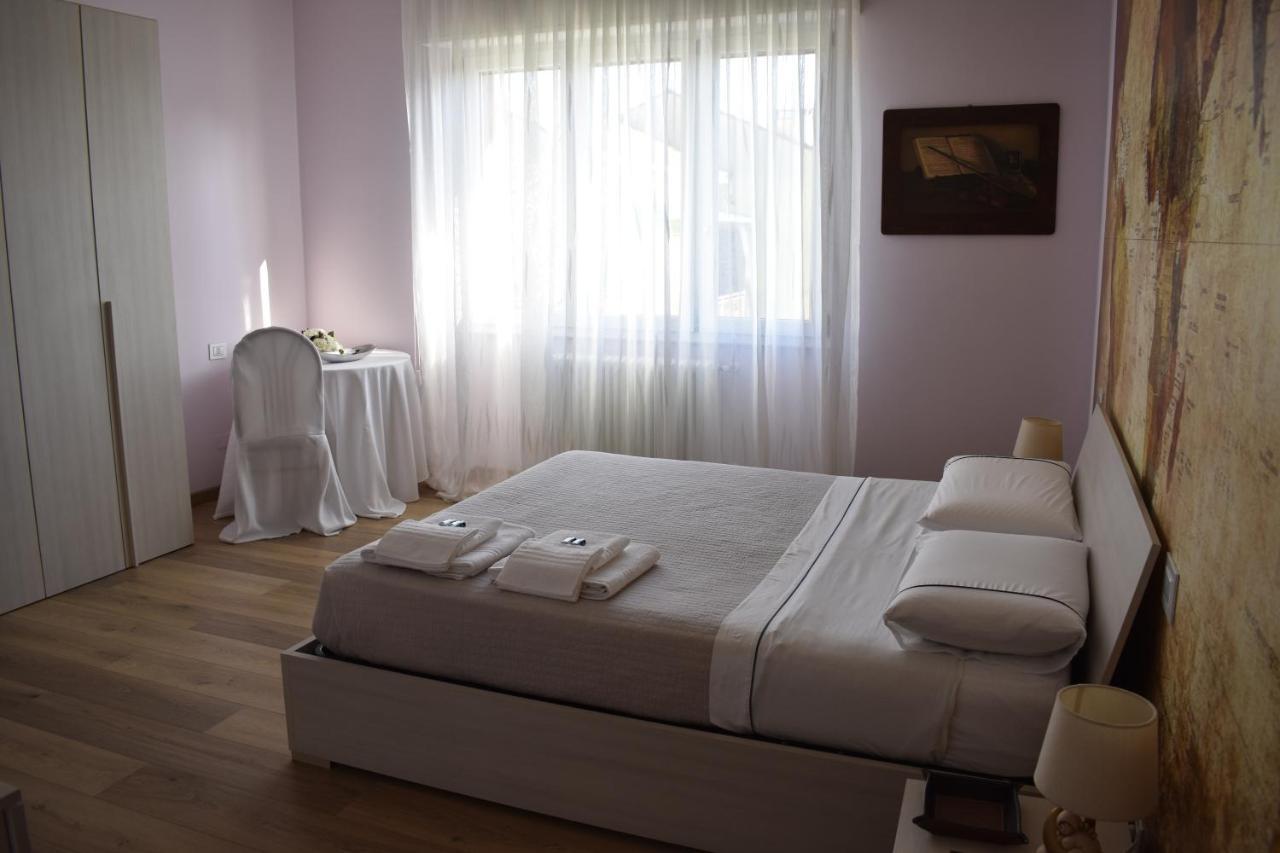 Villa Giulini Rho Buitenkant foto